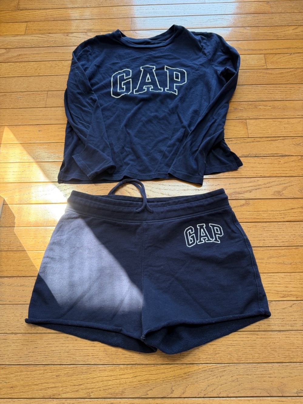 Women’s GAP set